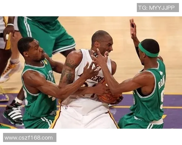 2010年NBA总决赛回顾魔术与湖人之间的激烈对决与精彩瞬间分析